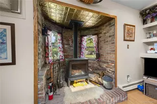 24 Yosemite Ln, Coram, NY 11727 - Photo 19