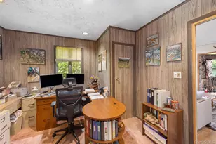 24 Yosemite Ln, Coram, NY 11727 - Photo 23