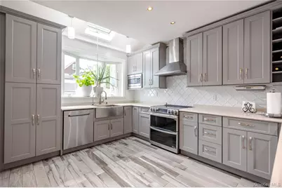 13043 Lefferts Boulevard, Ozone Park, NY 11420 - Photo 9