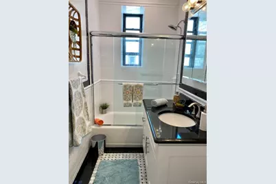 140 Broadway #1A, Lynbrook, NY 11563 - Photo 9