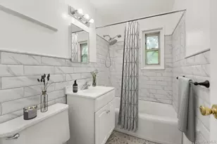 251-16 58th Ave, Little Neck, NY 11362 - Photo 15