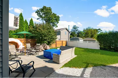18 Coakley Avenue, Harrison, NY 10528 - Photo 37