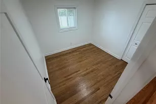 58 Amherst Ln, Hicksville, NY 11801 - Photo 7