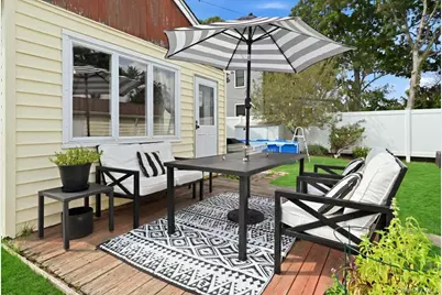 626 Central Avenue, Massapequa, NY 11758 - Photo 31