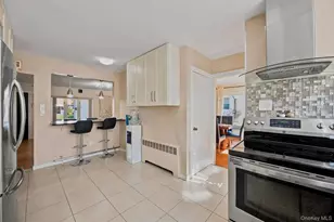 90 Joseph St, New Hyde Park, NY 11040 - Photo 11