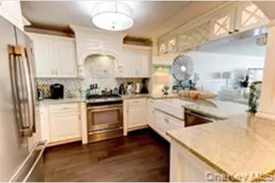 170 W Broadway #6G, Long Beach, NY 11561 - Photo 7