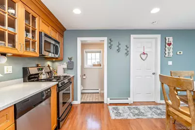 314 6th Avenue, Saint James, NY 11780 - Photo 15