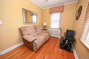 1073 Hancock Ave, Franklin Square, NY 11010 - Photo 9