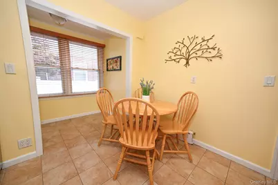 1073 Hancock Avenue, Franklin Square, NY 11010 - Photo 13