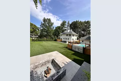 252 Beverly Road, Little Neck, NY 11363 - Photo 15