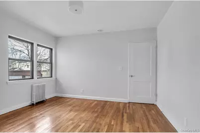 6 Brown Avenue #A, Hempstead, NY 11550 - Photo 9
