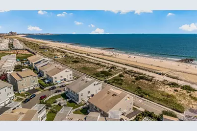 7110 Beach Front Road, Arverne, NY 11692 - Photo 5