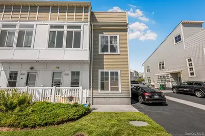 7110 Beach Front Road, Arverne, NY 11692 - Photo 21