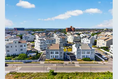 7110 Beach Front Road, Arverne, NY 11692 - Photo 27