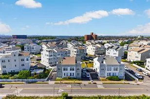 71-10 Beach Front Rd, Arverne, NY 11692 - Photo 27