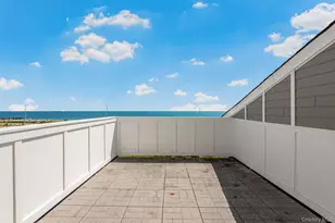 71-10 Beach Front Rd, Arverne, NY 11692 - Photo 19