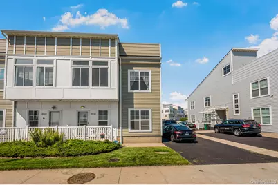 7110 Beach Front Road, Arverne, NY 11692 - Photo 9
