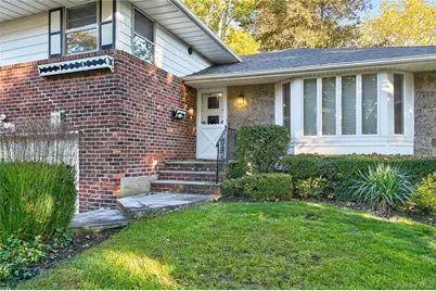 20 Canterbury Road, Woodbury, NY 11797 - Photo 3