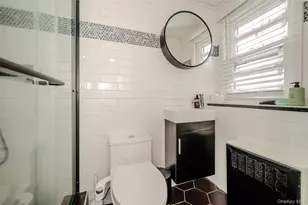 3381 Oceanside Rd, Oceanside, NY 11572 - Photo 11
