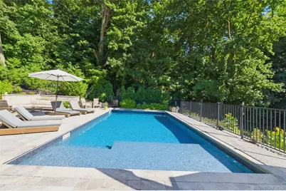 30 Cove Road, Huntington, NY 11743 - Photo 31