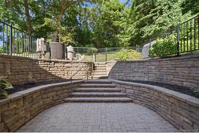 30 Cove Road, Huntington, NY 11743 - Photo 27