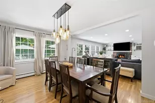 30 Cove Rd, Huntington, NY 11743 - Photo 11