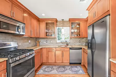65 Graham Street, Farmingdale, NY 11735 - Photo 13