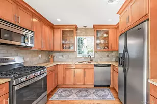 65 Graham St, Farmingdale, NY 11735 - Photo 13