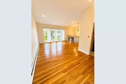 7 Pine Street, Plainview, NY 11803 - Photo 3