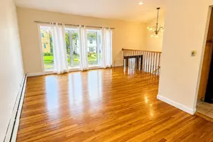 7 Pine St, Plainview, NY 11803 - Photo 3