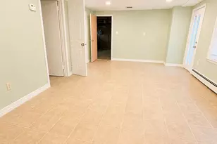 7 Pine St, Plainview, NY 11803 - Photo 11