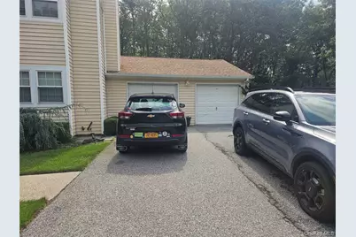 22 Chase Commons, Yaphank, NY 11980 - Photo 3
