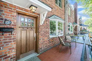 63-27 72nd St, Middle Village, NY 11379 - Photo 3