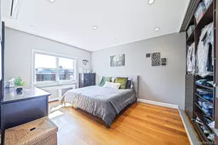 63-27 72nd St, Middle Village, NY 11379 - Photo 15