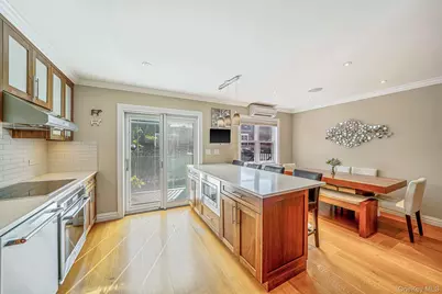 63-27 72nd Street, Middle Village, NY 11379 - Photo 11