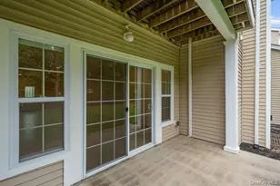 11 Halley Dr, Blue Point, NY 11772 - Photo 25