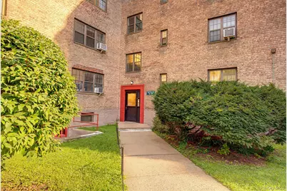 78-35 147th Street #2E, Kew Gardens, NY 11367 - Photo 1