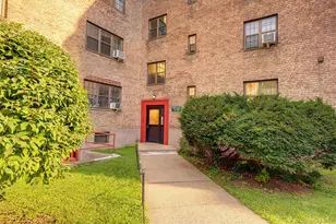 78-35 147th St, Kew Gardens, NY 11367 - Photo 1