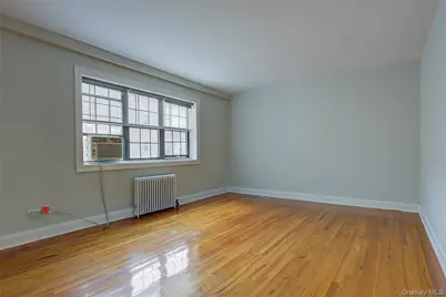 78-35 147th Street #2E, Kew Gardens, NY 11367 - Photo 7