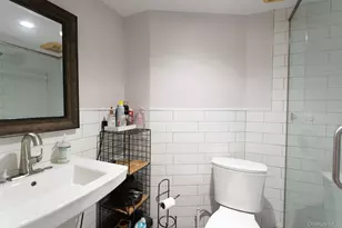 85-27 Bell Blvd, Hollis, NY 11427 - Photo 27