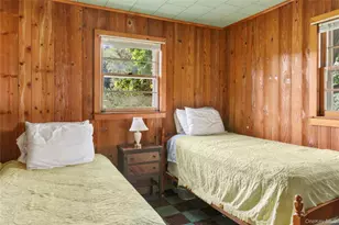8 Boathouse Rd, Hampton Bays, NY 11946 - Photo 11