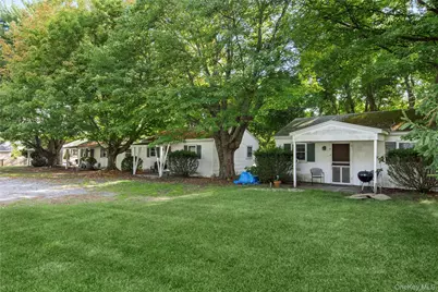 8 Boathouse Road, Hampton Bays, NY 11946 - Photo 1