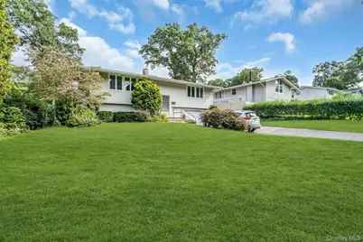 23 Redleaf Lane, Commack, NY 11725 - Photo 1