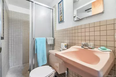 23 Redleaf Lane, Commack, NY 11725 - Photo 23