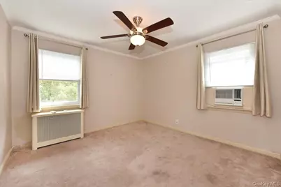 7503 196th Street, Fresh Meadows, NY 11366 - Photo 11