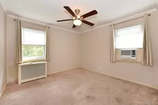 75-03 196th St, Fresh Meadows, NY 11366 - Photo 11