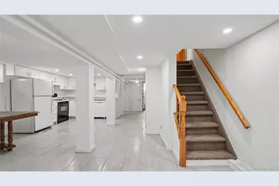 2977 Harding Avenue, Bronx, NY 10465 - Photo 13
