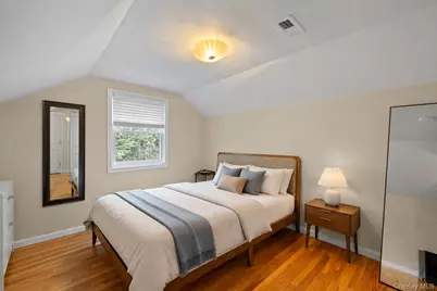 18 Walnut Avenue, Setauket, NY 11733 - Photo 17