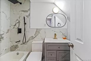 34-56 70th St, Jackson Heights, NY 11372 - Photo 15