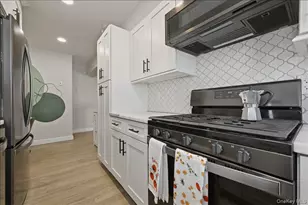 200 Atlantic Ave, Lynbrook, NY 11563 - Photo 25